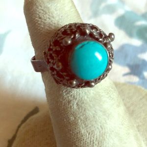 Vintage poison ring with turqoiues
